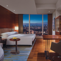 Photo of the Grand King Room in the Grand Hyatt Manila Residences | © FEDERAL LAND