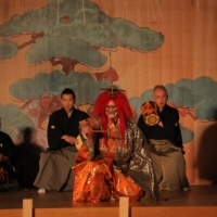 Manjiro Tatsumi plays Ryujin during "Kasuga Ryujin." | TTJ TACHIBANA PUBLISHING