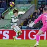 Celtic\'s Kyogo Furuhashi (center) scores his side\'s second goal during the first half of a Scottish Premiership football match against St. Mirren at Celtic Park in Glasgow, Scotland, on Wednesday. | KYODO
