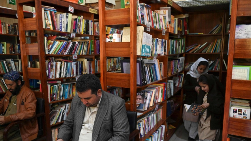 Library thrives in Pakistan’s ‘wild west’ gun market town
