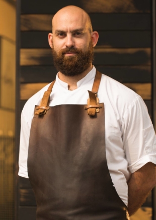 Owner-chef Dave Pynt of Singapore’s Michelin-starred Burnt Ends will have a pop-up at Hilton Tokyo from Feb. 22 to 24. | BURNT ENDS