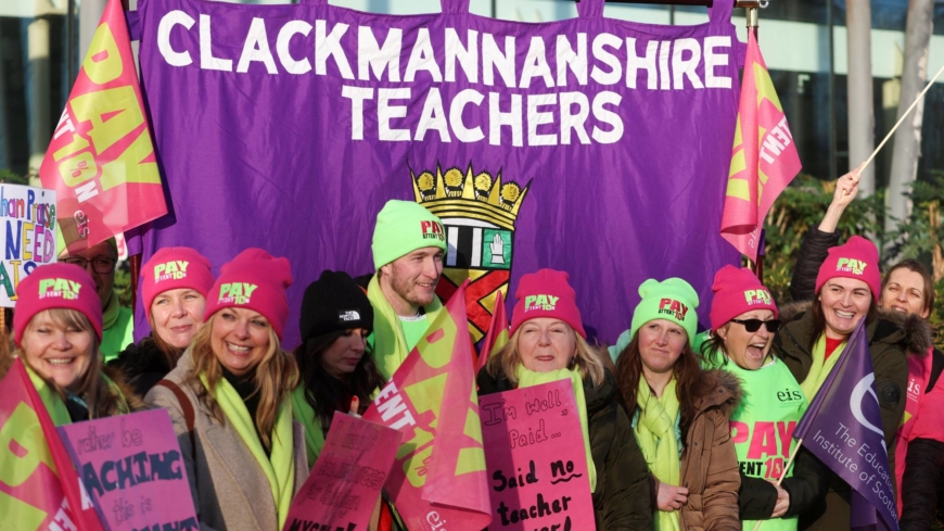 Half a million strike in U.K.’s largest walkout in 12 years