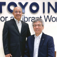 Director Edwin Lucila and Managing Director Hiroyuki Ishii pose at Toyo Ink Philippines. | © TOYO INK