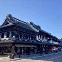 A street in Kawagoe, Saitama Prefecture, is dotted with merchant homes built in the kurazukuri style during the Edo Period. | MALEE BAKER OOT