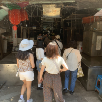 Students conduct fieldwork for the workshop in Taiwan. | JAPAN WOMEN’S UNIVERSITY