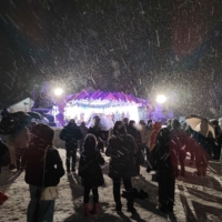 The Snow Festival was held until 8:00 p.m. at night.