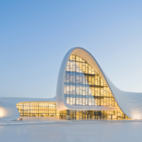  The Heydar Aliyev Center designed by Iraqi-British architect Zaha Hadid | © AZPROMO