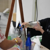 Tsunan Brewery's Offerings Tsunan Brewery showcased a curated lineup of premium sake, including 'GO GRANDCLASS Uonuma Koshihikari Edition,' made with locally sourced Koshihikari rice from Niigata.
