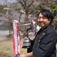 President Kengo Suzuki also appeared at the venue and personally explained the significance of receiving the Niigata Governor’s Award,