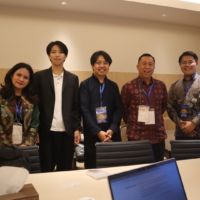 Discussion photo featuring Mr. Arief Rachman and Ms. Sonya Clarisa from Bank Indonesia, alongside Dr. Kengo Suzuki, CEO of Space Seed Holdings, and Ryuto Fukuda.