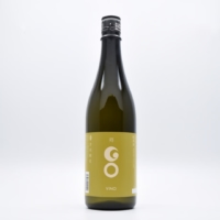 GO VINO: A sake with a fruity character, designed to be enjoyed in wine glasses, offering an innovative style.